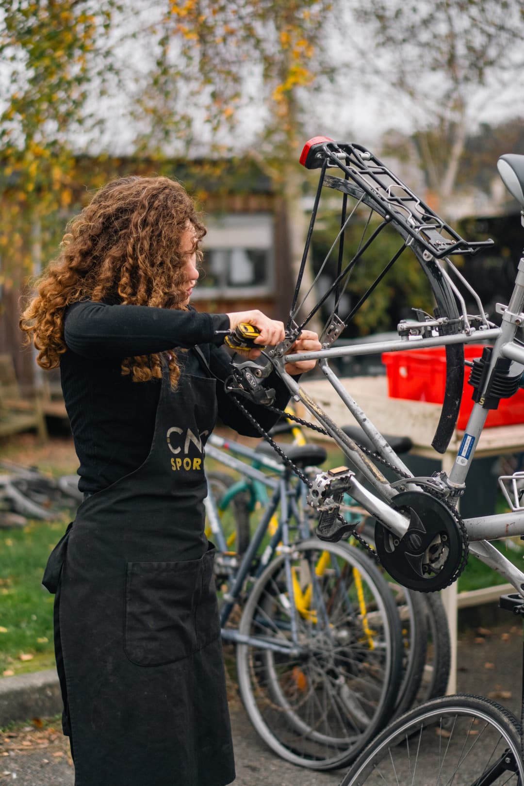 L’atelier vélo participatif et solidaire de Pau